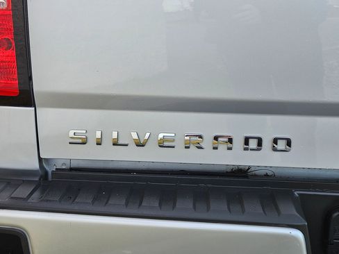 Used 2018 Chevrolet Silverado 1500 LT w/ All Star Edition image 29