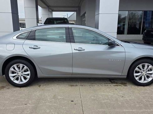 Used 2024 Chevrolet Malibu LT image 6