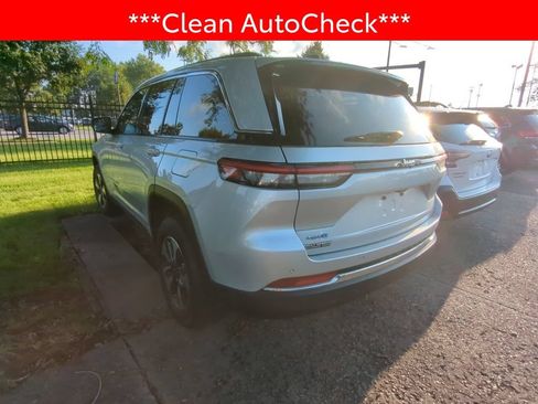 Used 2023 Jeep Grand Cherokee 4WD 4xe image 4