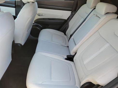 Used 2025 Hyundai Tucson SEL image 7
