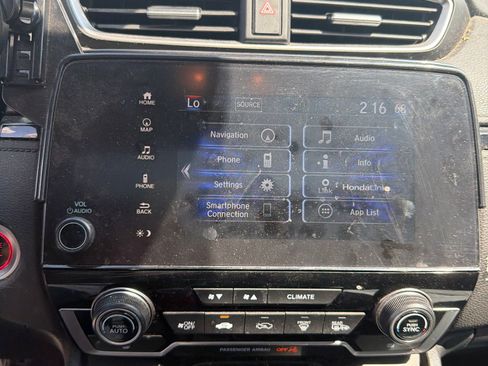 Used 2017 Honda CR-V Touring image 7