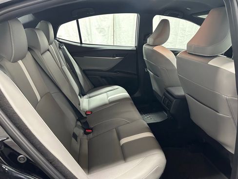 Used 2025 Toyota Camry SE w/ Convenience Package FWD image 52