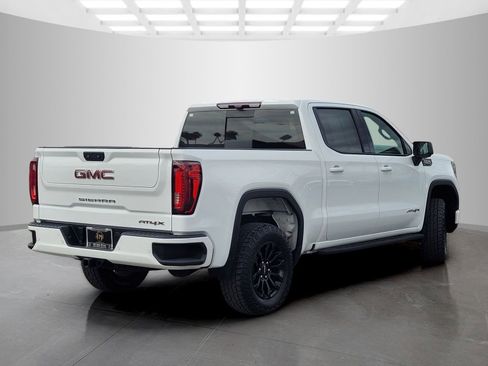Used 2022 GMC Sierra 1500 AT4X image 4