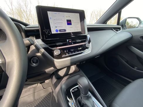 Certified 2026 Toyota Corolla SE image 27