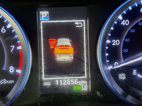 Used 2019 Toyota Highlander Limited image 19