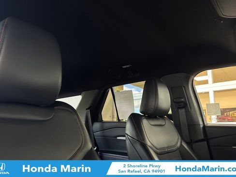 Used 2025 Ford Explorer ST-Line AWD/4WD image 22