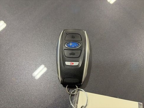 Certified 2025 Subaru Forester Premium image 25