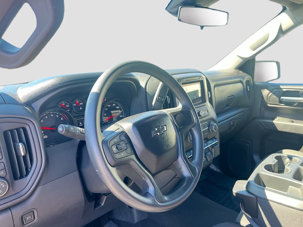 Used 2026 Chevrolet Silverado 1500 Custom Trail Boss w/ Turbomax Blackout Package AWD/4WD image 9