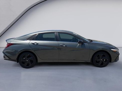 New 2026 Hyundai Elantra N Line FWD image 6