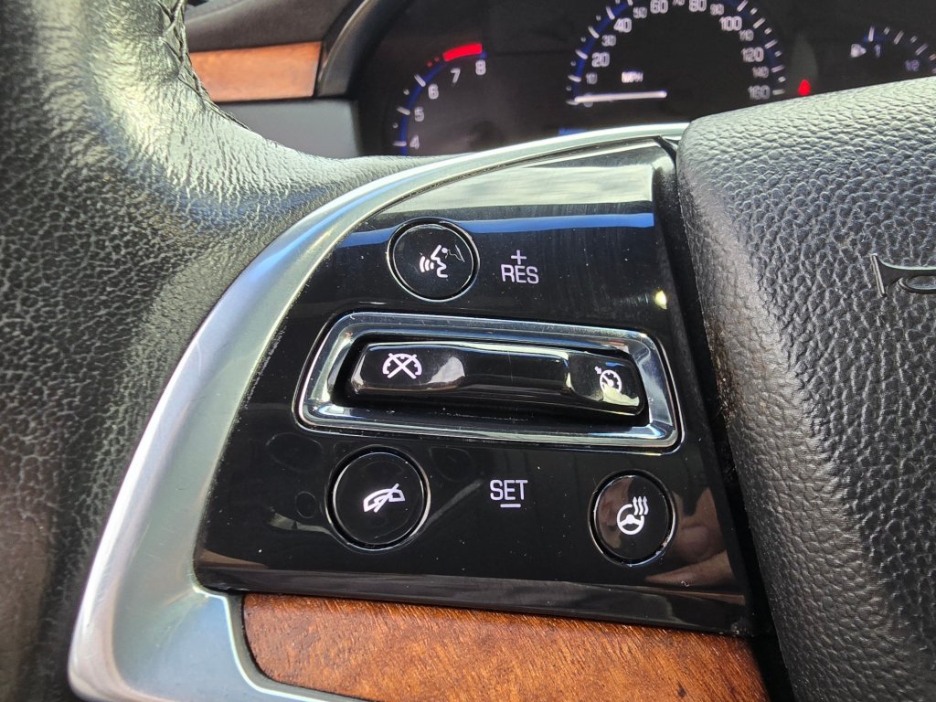Used 2015 Cadillac XTS Luxury FWD image 5