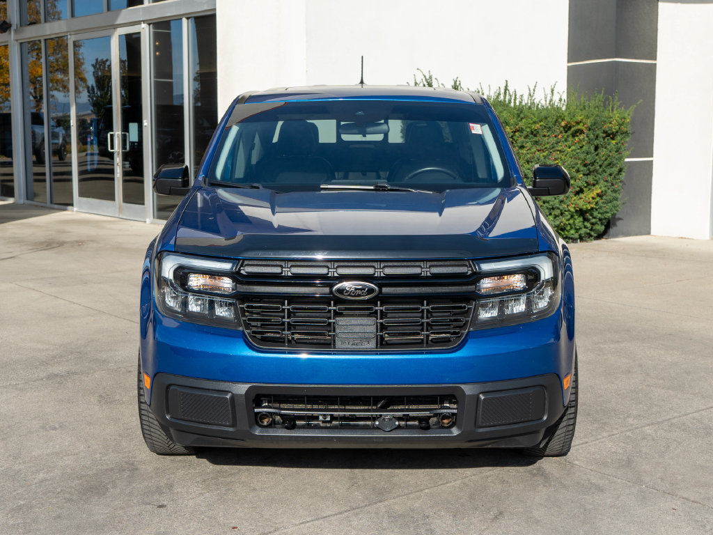 Used 2023 Ford Maverick Lariat w/ Lariat Luxury Package FWD image 2