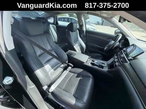 Used 2021 Honda Accord Touring image 29