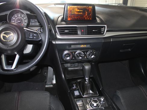 Used 2018 MAZDA MAZDA3 Sport w/ Preferred Equipment Package FWD image 15