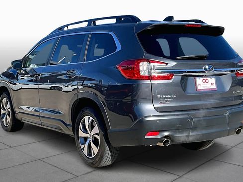Used 2024 Subaru Ascent Premium w/ Convenience Package image 10