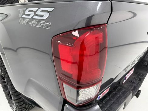 Used 2020 Toyota Tacoma SR w/ SR Convenience Package image 36
