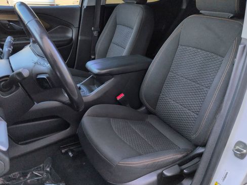 Used 2018 GMC Terrain SLE AWD/4WD image 16