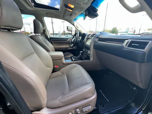 Used 2020 Lexus GX 460 Premium image 30