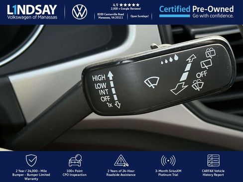 Used 2021 Volkswagen Atlas Cross Sport SE image 21