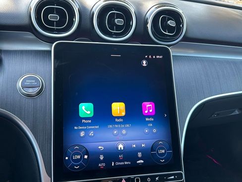 Used 2025 Mercedes-Benz C 300 4MATIC Sedan image 23