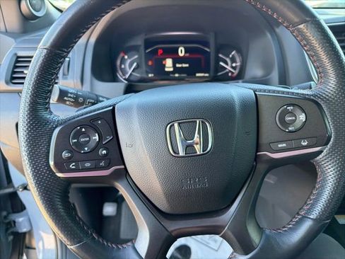 Certified 2023 Honda Passport TrailSport image 21