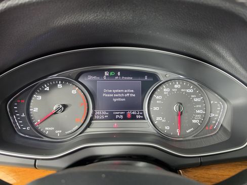 Used 2024 Audi Q5 Premium w/ Convenience Package AWD/4WD image 22