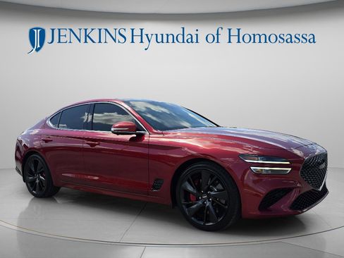 Used 2022 Genesis G70 3.3T RWD image 2