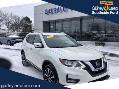 Used 2019 Nissan Rogue SL w/ Premium Package
