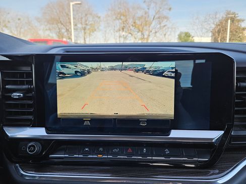 Used 2023 Chevrolet Silverado 1500 LT Trail Boss w/ Protection Package image 18