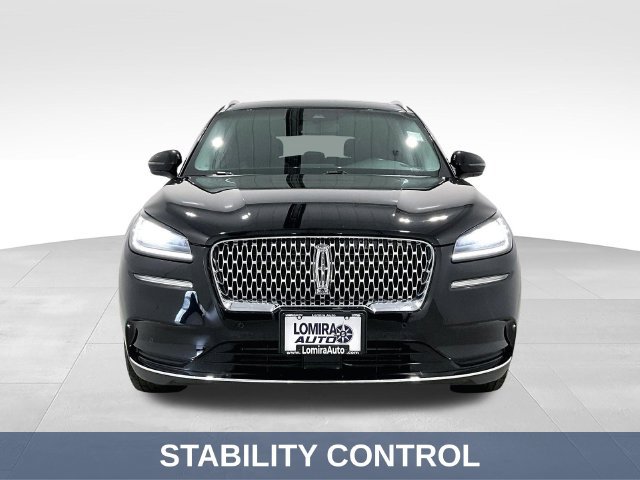Used 2022 Lincoln Corsair Reserve AWD/4WD image 3
