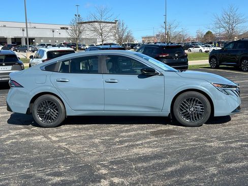 New 2026 Nissan Sentra SV w/ SV Convenience Package FWD image 41