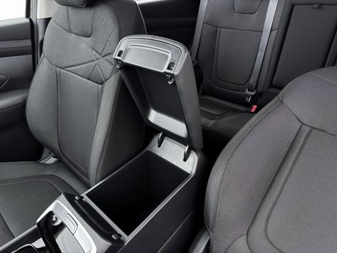 New 2026 Hyundai Tucson SE image 18