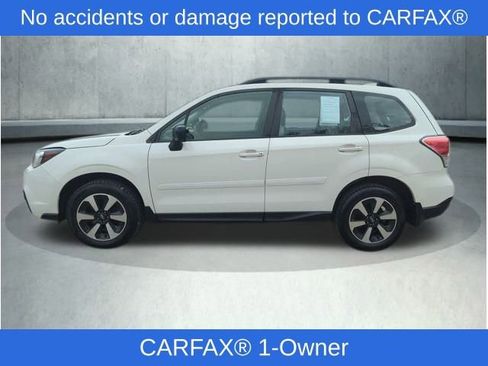 Used 2017 Subaru Forester 2.5i w/ Alloy Wheel Package image 2
