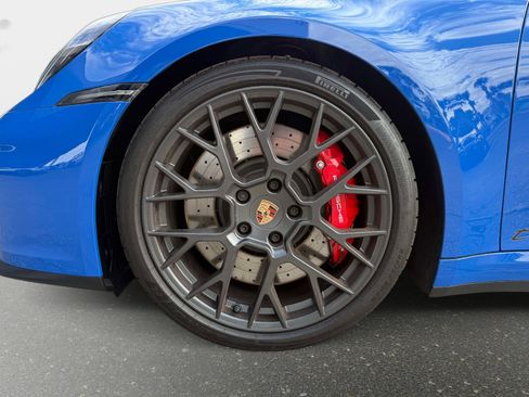 Used 2025 Porsche 911 Carrera GTS image 13