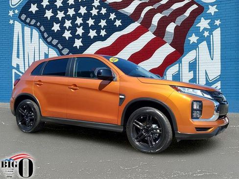 Used 2023 Mitsubishi Outlander Sport LE AWD/4WD image 1