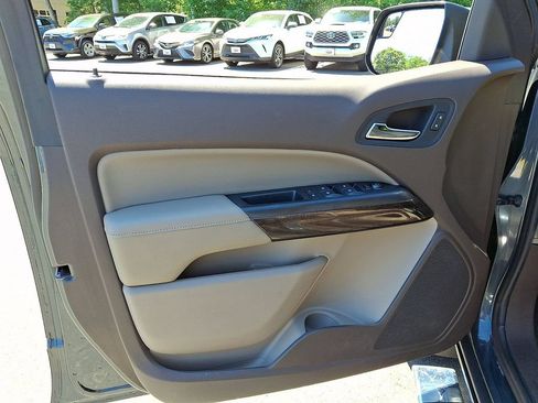 Used 2019 GMC Canyon SLT AWD/4WD image 13