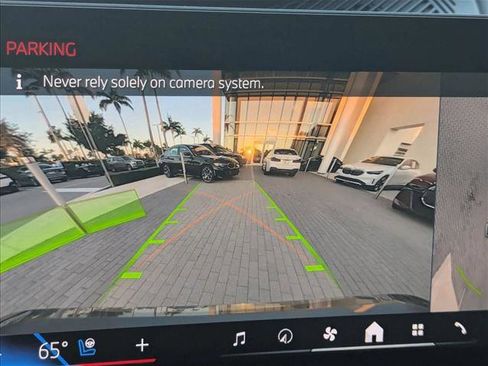 Certified 2023 BMW 760i xDrive w/ Executive Package image 14