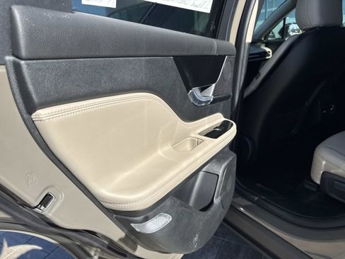 New 2025 Lincoln Corsair FWD w/ Equipment Group 101A image 15