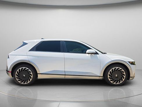 Used 2023 Hyundai Ioniq 5 Limited w/ Cargo Package AWD/4WD image 5