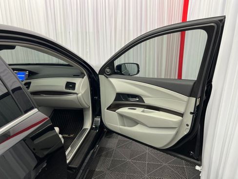 Used 2015 Acura RLX w/ Technology Package FWD image 30