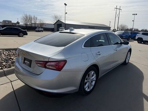 Used 2019 Chevrolet Malibu LT image 6