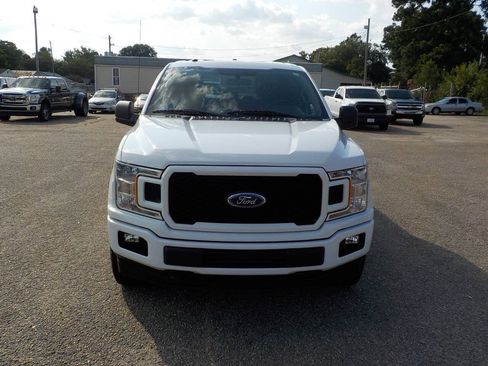 Used 2018 Ford F150 XL w/ Equipment Group 101A Mid AWD/4WD image 9