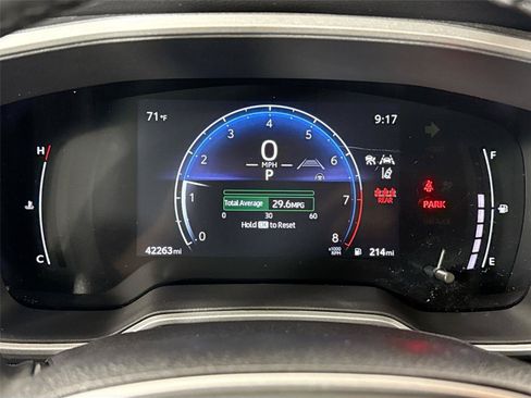 Certified 2025 Toyota Corolla Cross XLE FWD image 20