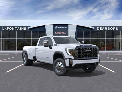 New 2026 GMC Sierra 3500 Denali Ultimate w/ LPO, Black Badging Package