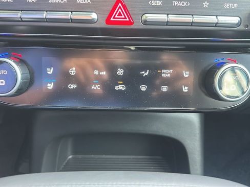 Used 2026 Hyundai Palisade Calligraphy FWD image 21