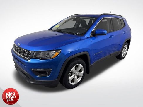 Used 2018 Jeep Compass Latitude w/ Popular Equipment Group image 8