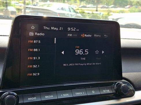 Certified 2024 Kia Forte LXS FWD image 18