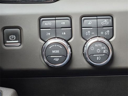 Used 2024 GMC Sierra 1500 Denali image 25