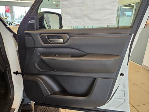 New 2026 Nissan Armada PRO-4X image 23