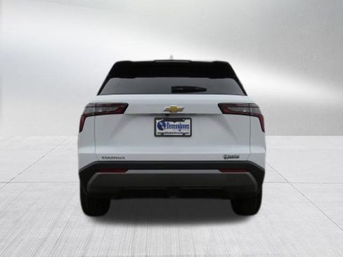 New 2026 Chevrolet Equinox LT w/ Convenience Package II image 4
