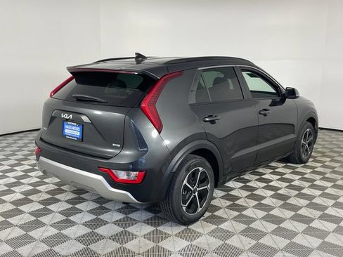 Used 2024 Kia Niro EX FWD image 21
